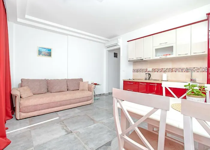 Apartments Castello
